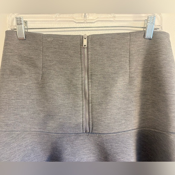 DKNYC Gray Ruffled Mini Skirt - Picture 4 of 8